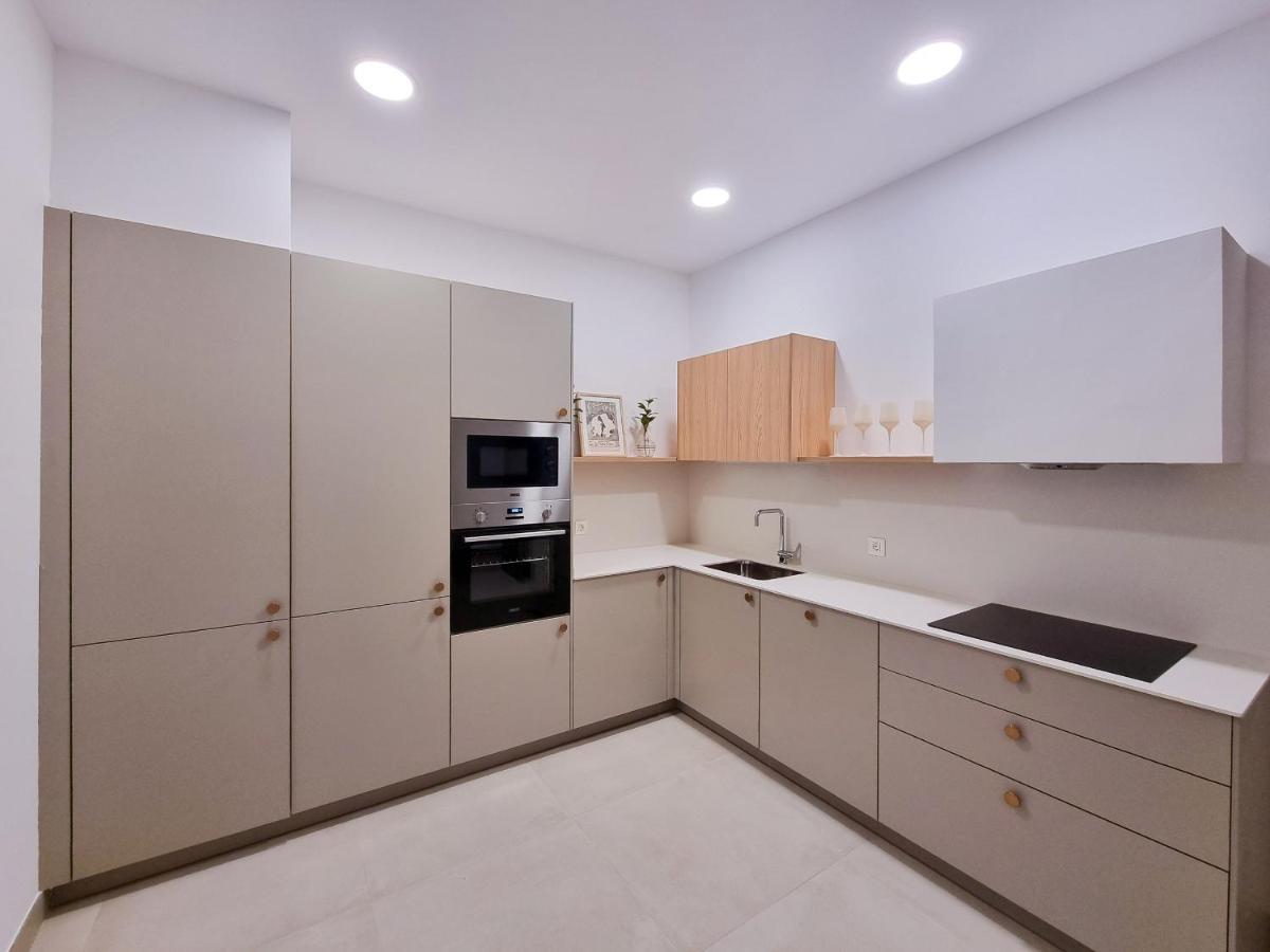 Costa Getaria - Iberorent Apartments Сан Себастиан Екстериор снимка