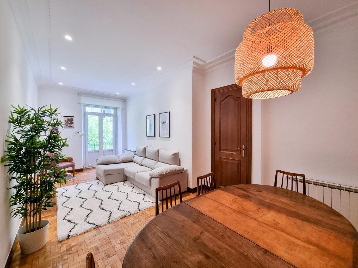Costa Getaria - Iberorent Apartments Сан Себастиан Екстериор снимка